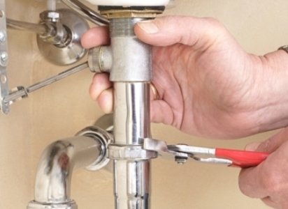 Как самостоятельно прочистить водопроводную трубу?