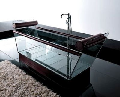 Какую все-таки ванну выбрать - стеклянную или деревянную?